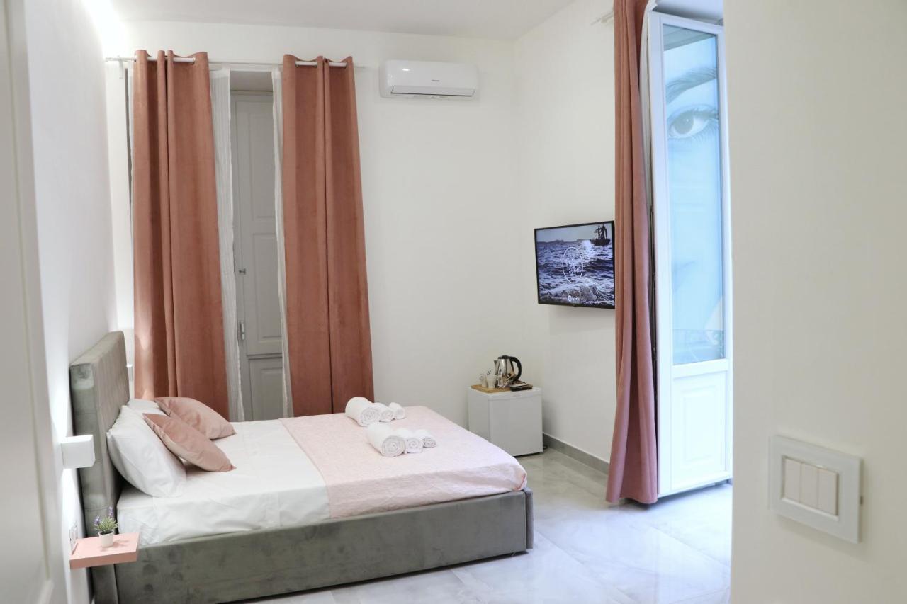 Barbaro Suite & Apartment Neapol Zewnętrze zdjęcie