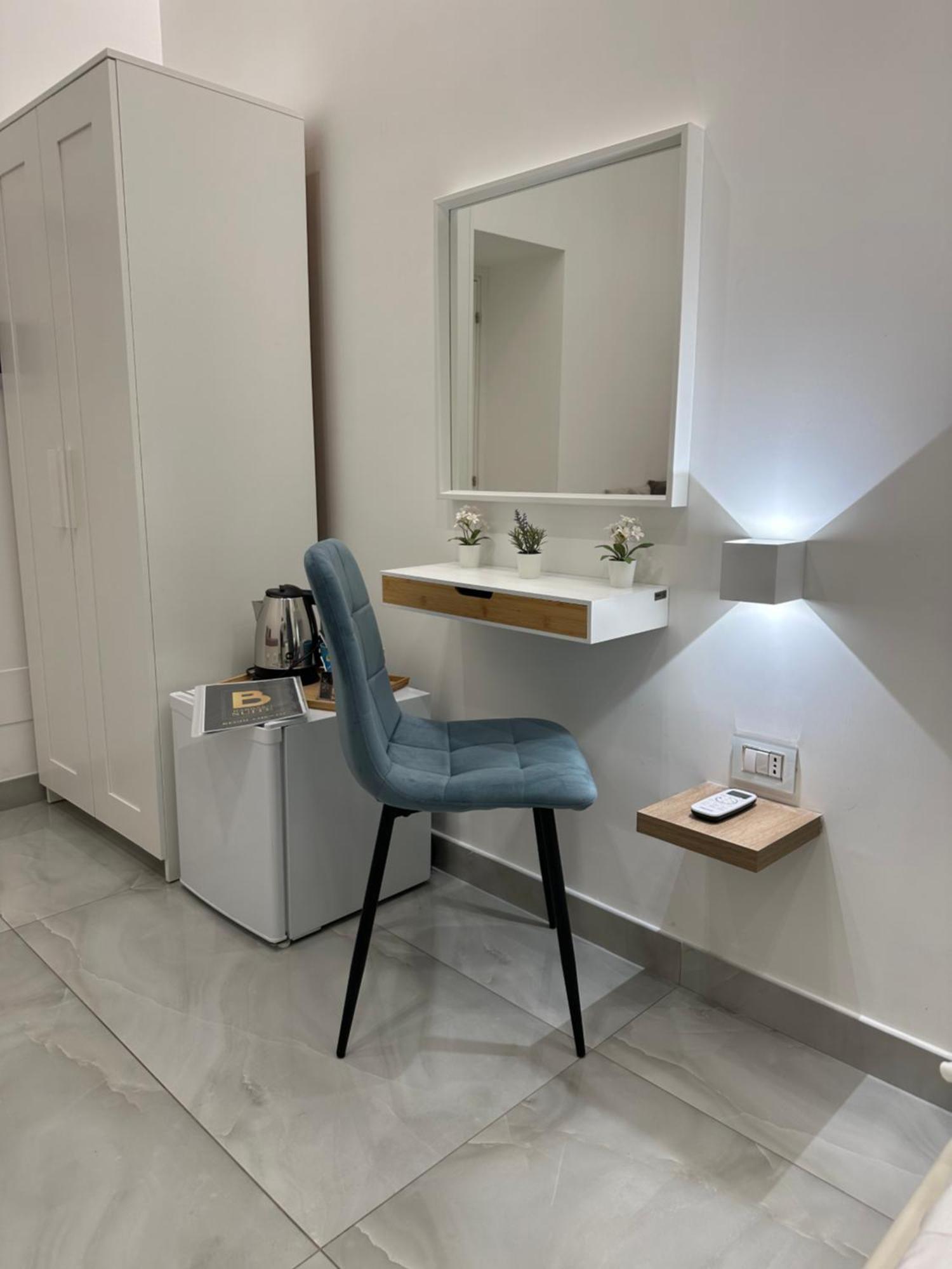 Barbaro Suite & Apartment Neapol Zewnętrze zdjęcie